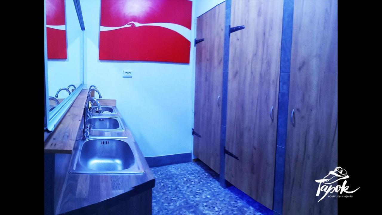 Tapok Hostel Kiszyniów Zewnętrze zdjęcie